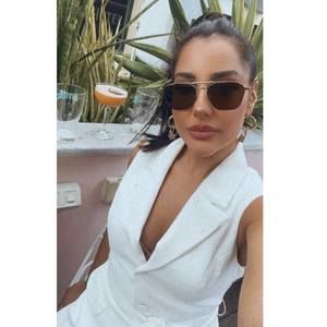 Meet your Posher, Nez